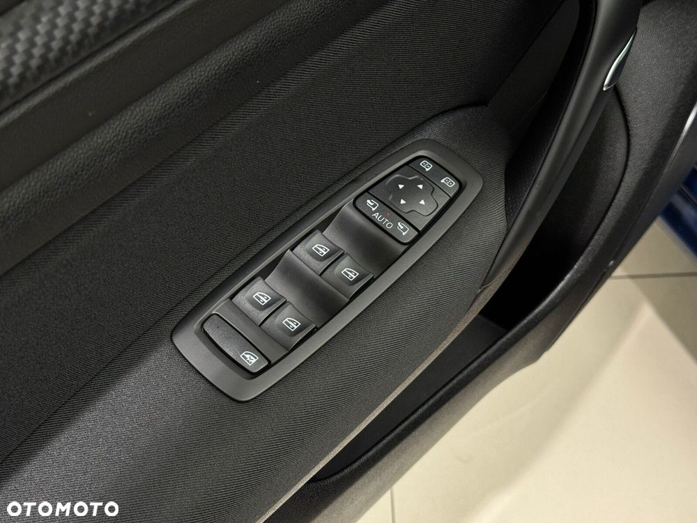 Renault Megane 1.5 Blue dCi Limited - 20