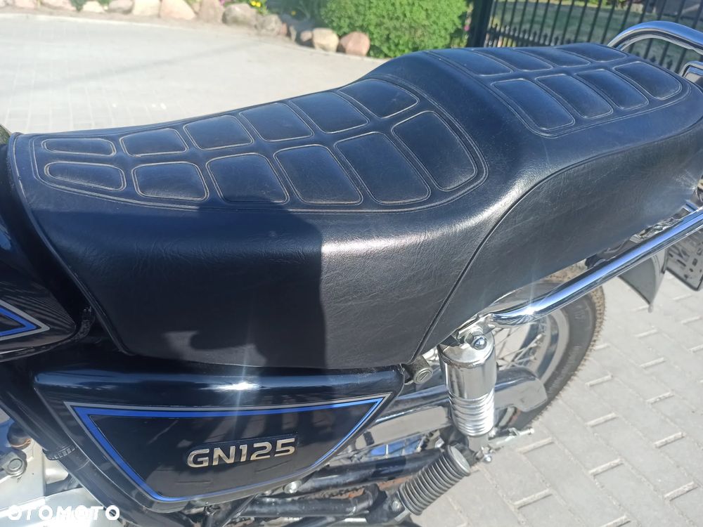 Suzuki GN - 12