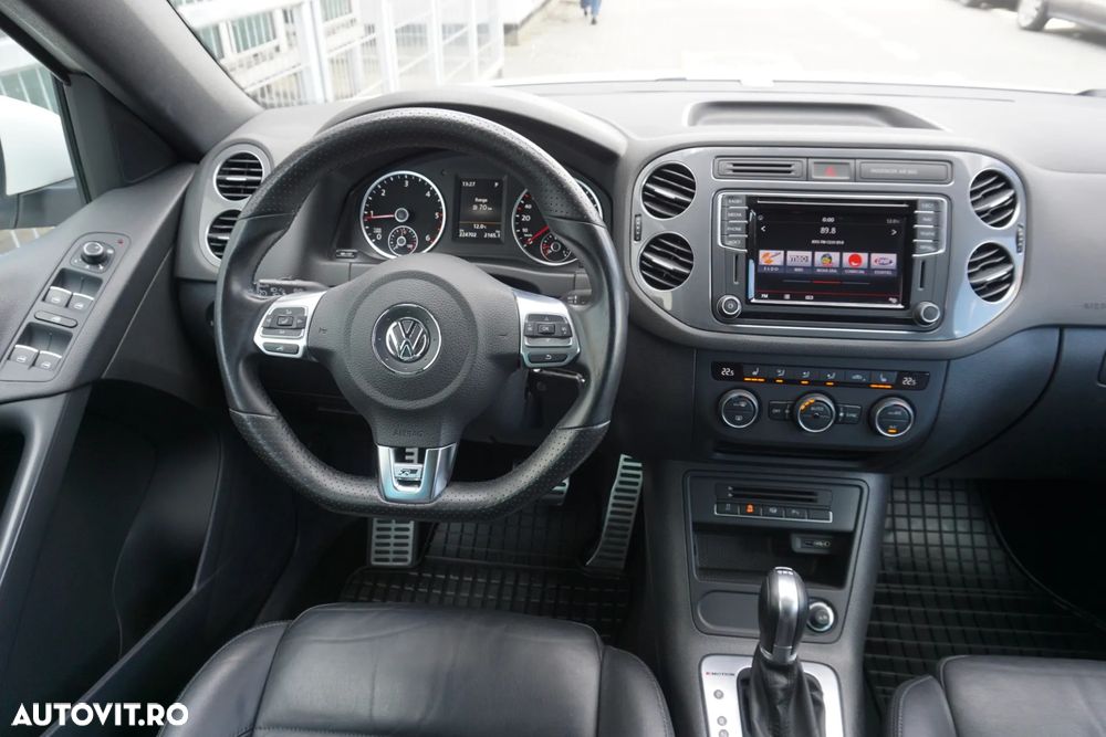 Volkswagen Tiguan 2.0 TDI SCR 4MOTION DSG R-Line - 15