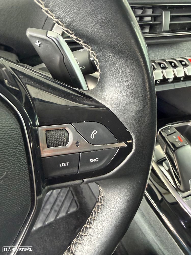 Peugeot 3008 1.2 PureTech Allure Pack EAT8 - 16