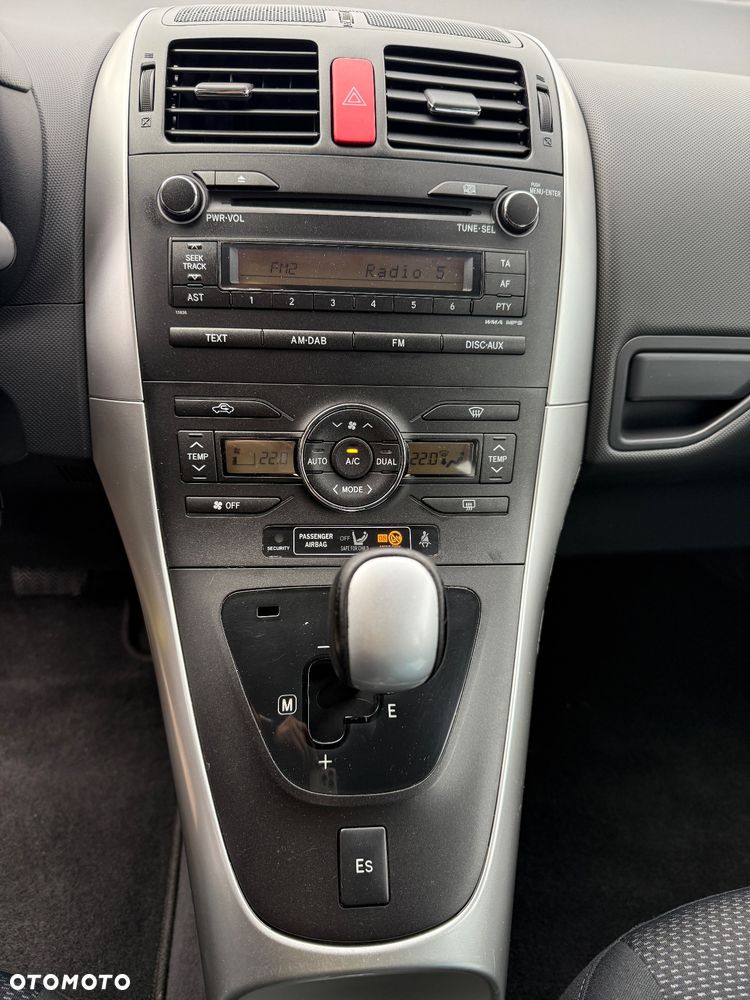 Toyota Auris 1.6 Active MS - 16