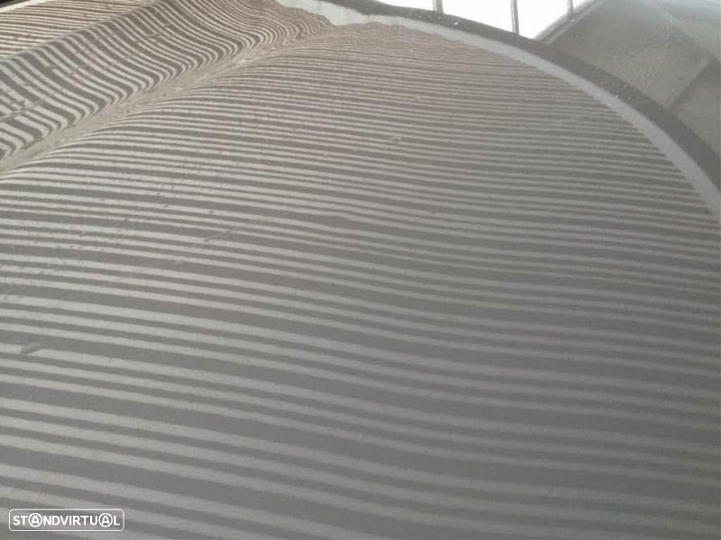 Peugeot E-3008 73 kWh Allure - 32