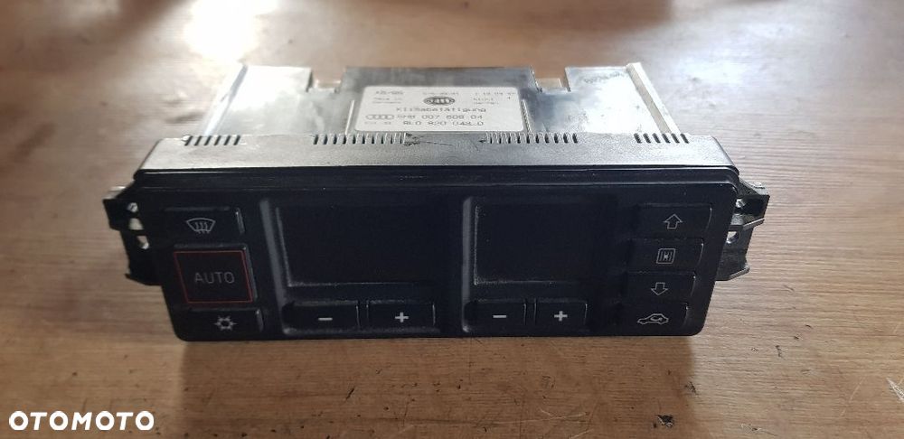 AUDI A4 B5 PANEL NAWIEWU KLIMARTONIK 8D0820043D - 1