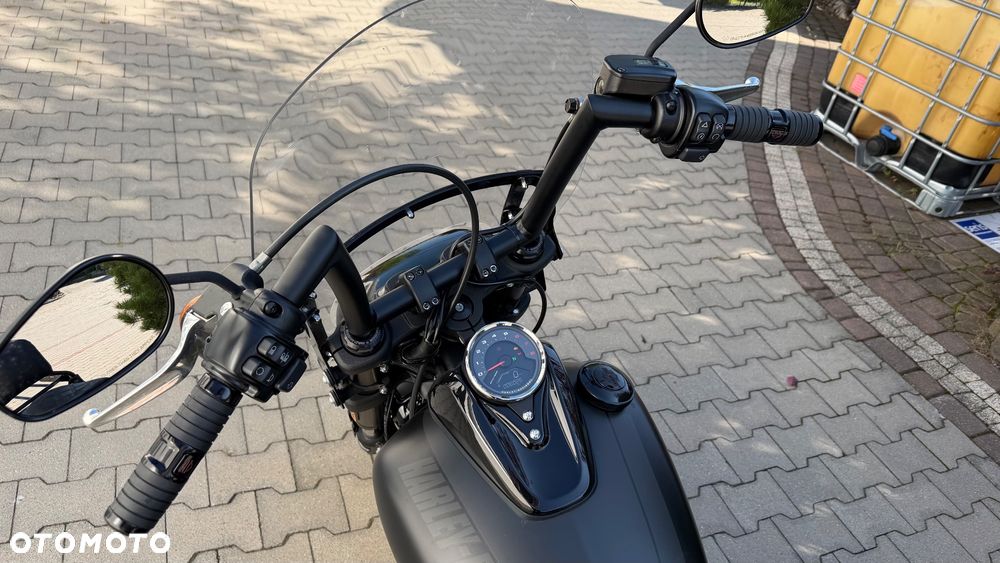 Harley-Davidson Softail Fat Bob - 5