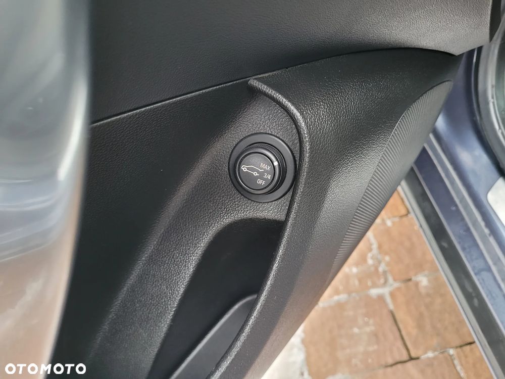 Opel Insignia 1.6 Turbo Sport - 10