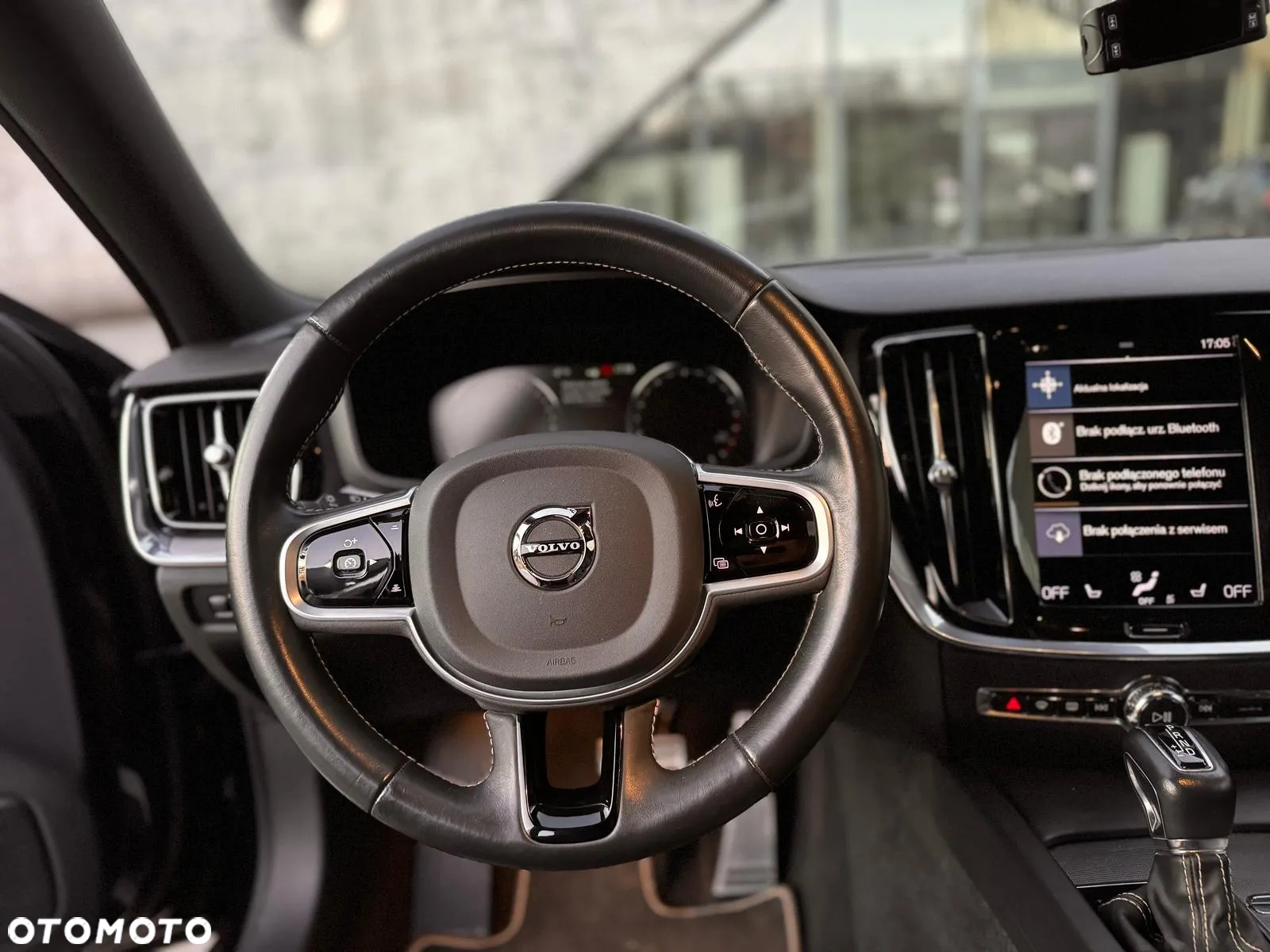 Volvo S60 T6 AWD R-Design - 12