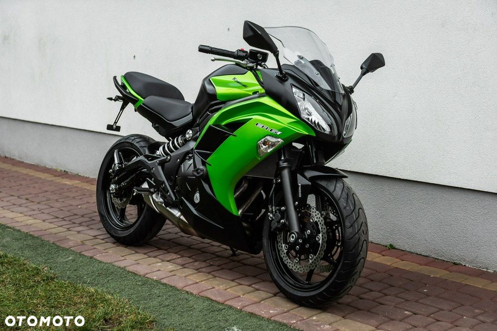 Kawasaki ER - 1