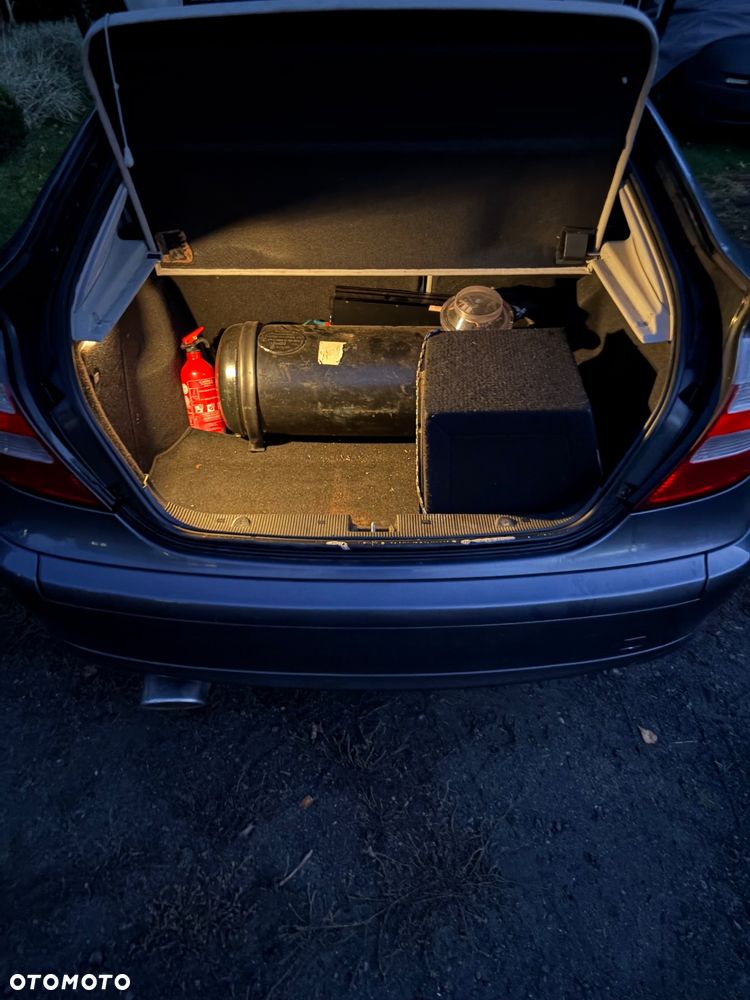 Mercedes-Benz C-Class 2005 photo 5