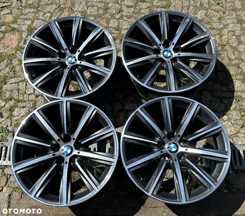Felgi BMW 18 G30 Seria 5 5x112 8J x 18 ET 30 4szt. OE - 4
