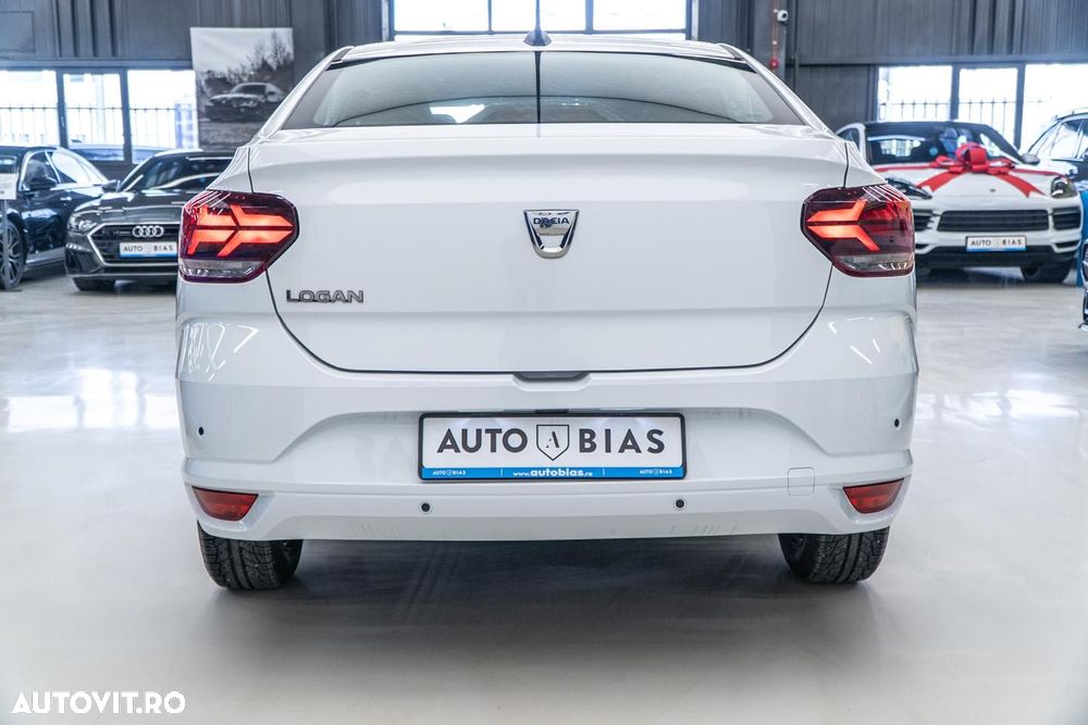Dacia Logan TCe 90 CVT Journey - 25