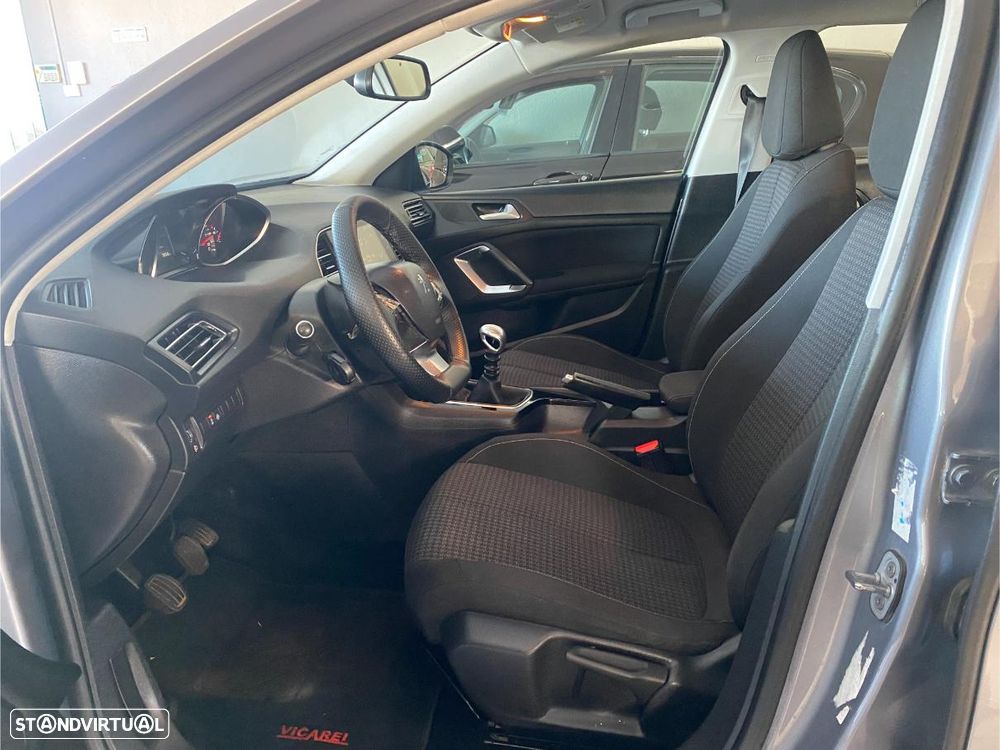 Peugeot 308 SW BlueHDi 100 Stop & Start Active - 11
