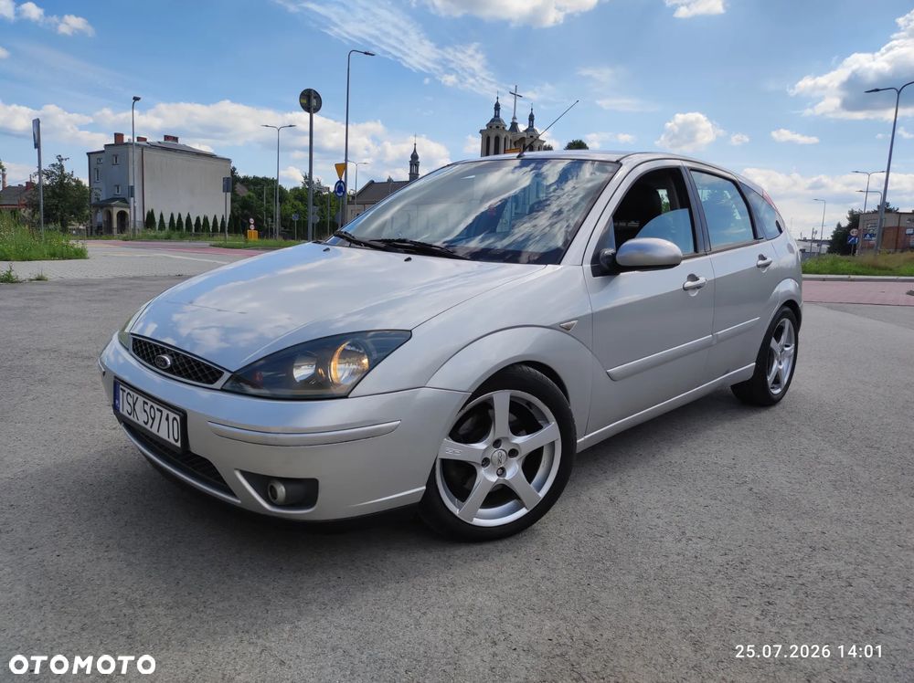 Ford Focus - 10