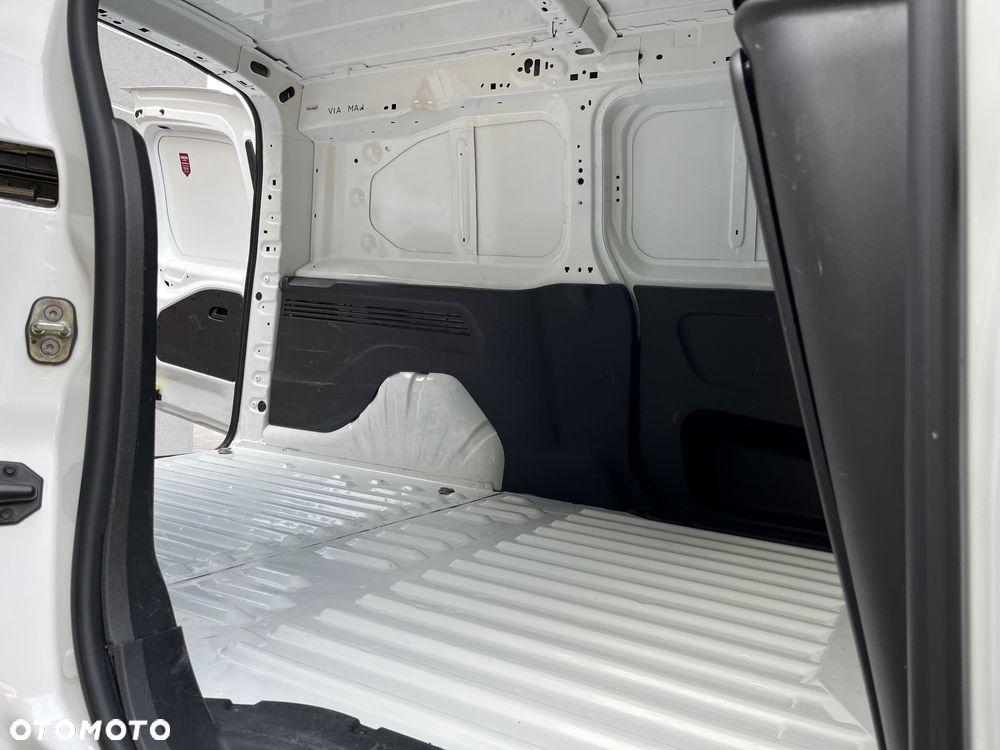 Toyota Proace City - 19