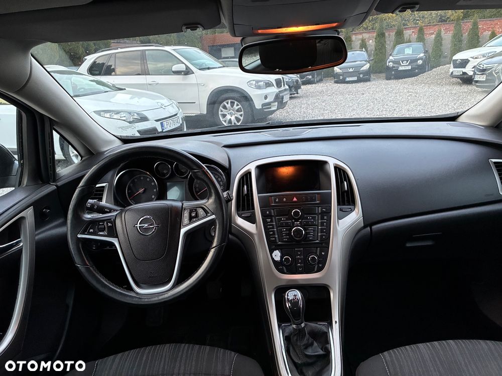 Opel Astra 1.4 Turbo Design Edition - 12