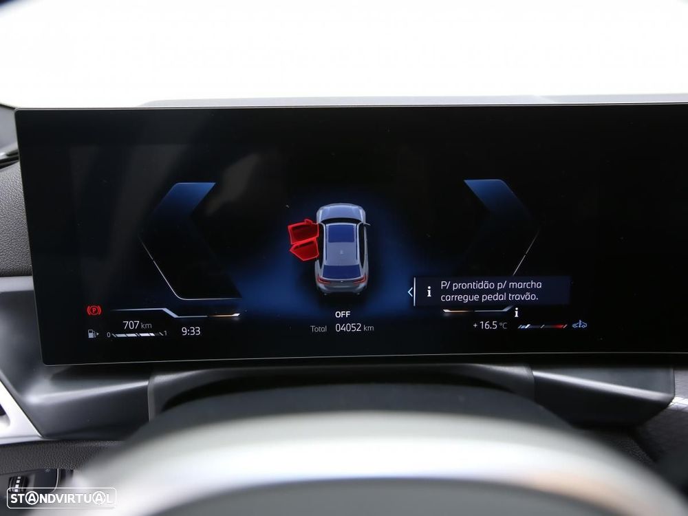 BMW 330 i Touring xDrive Aut. - 25