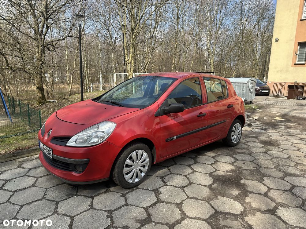 Renault Clio - 1