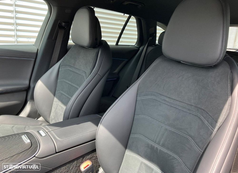 Mercedes-Benz E 300 T 9G-TRONIC AMG Line - 8