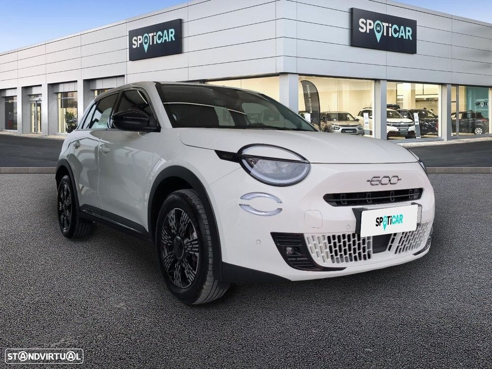 Fiat 600 1.2 Hybrid Icon - 3