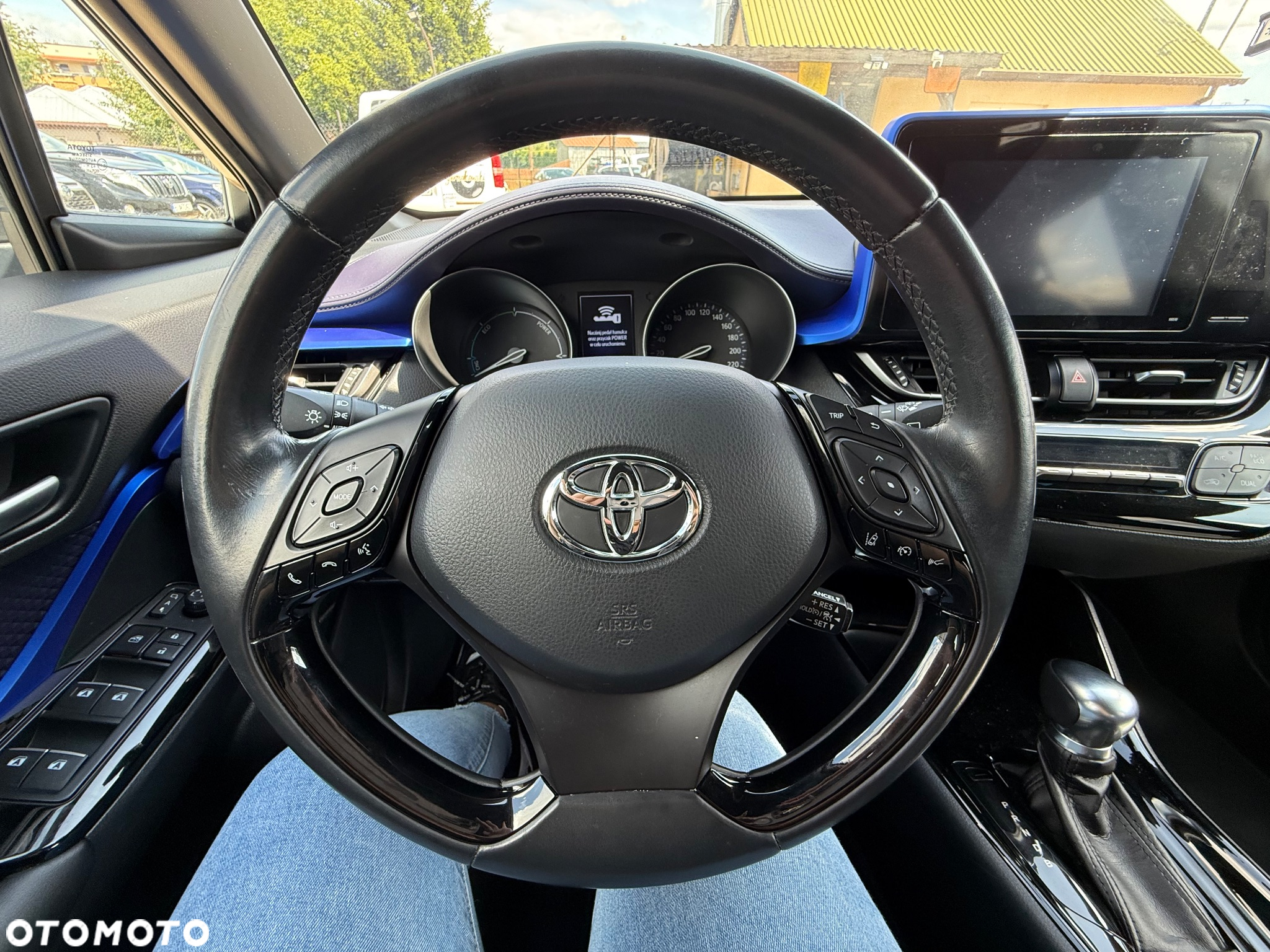 Toyota C-HR 1.8 Hybrid Executive - 29