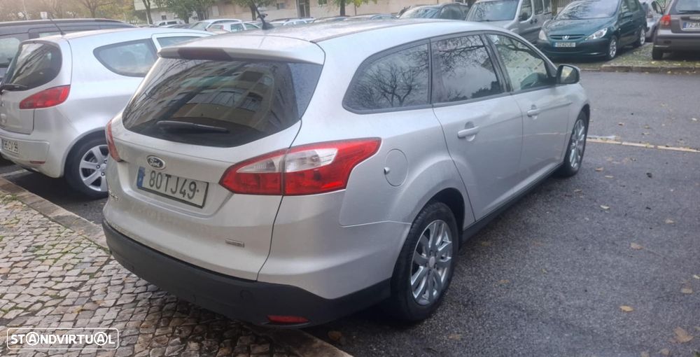 Ford Focus SW 1.6 TDCi ECOnetic 88g S&S Trend - 4