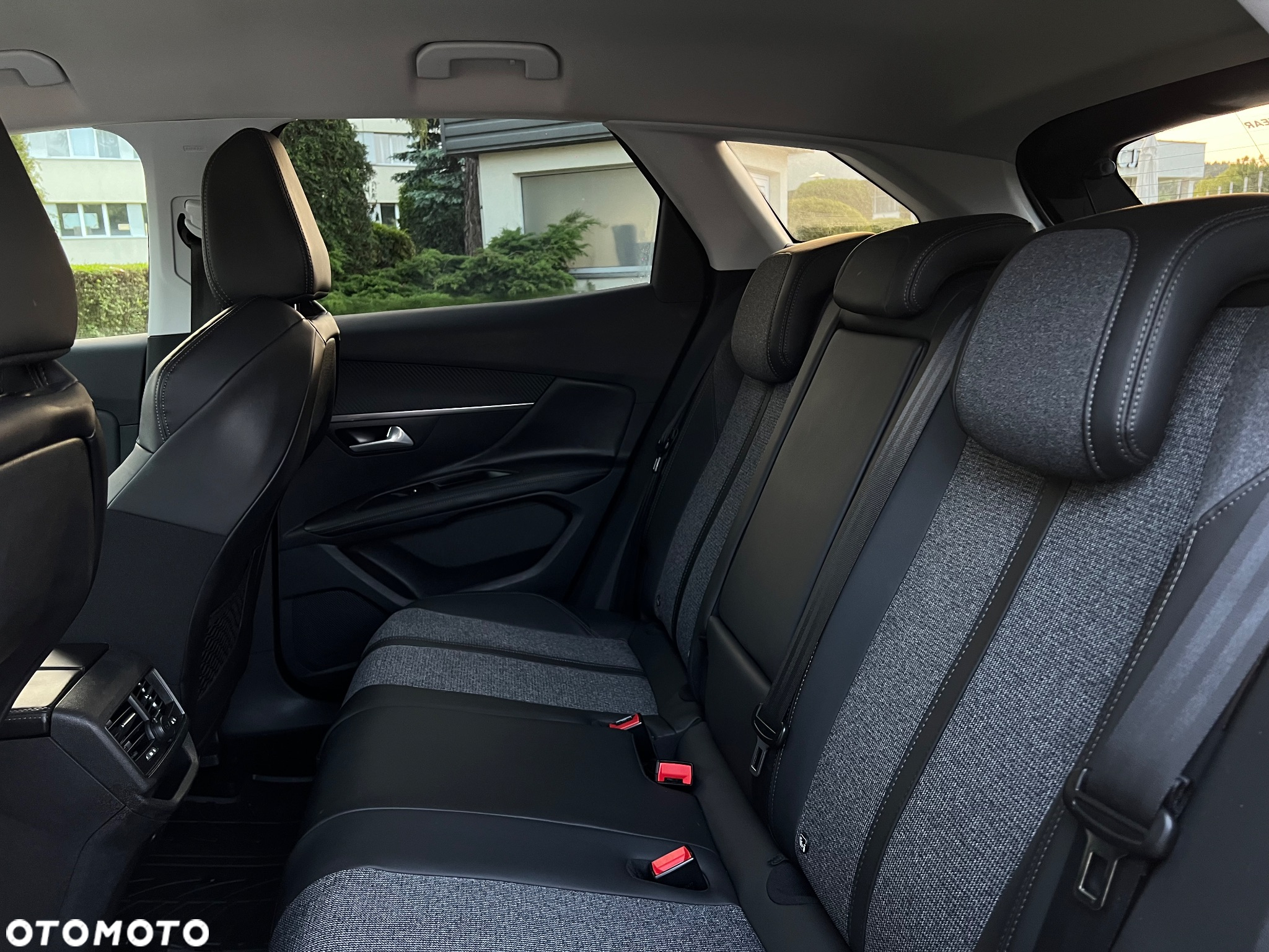 Peugeot 3008 1.2 PureTech GT S&S - 21