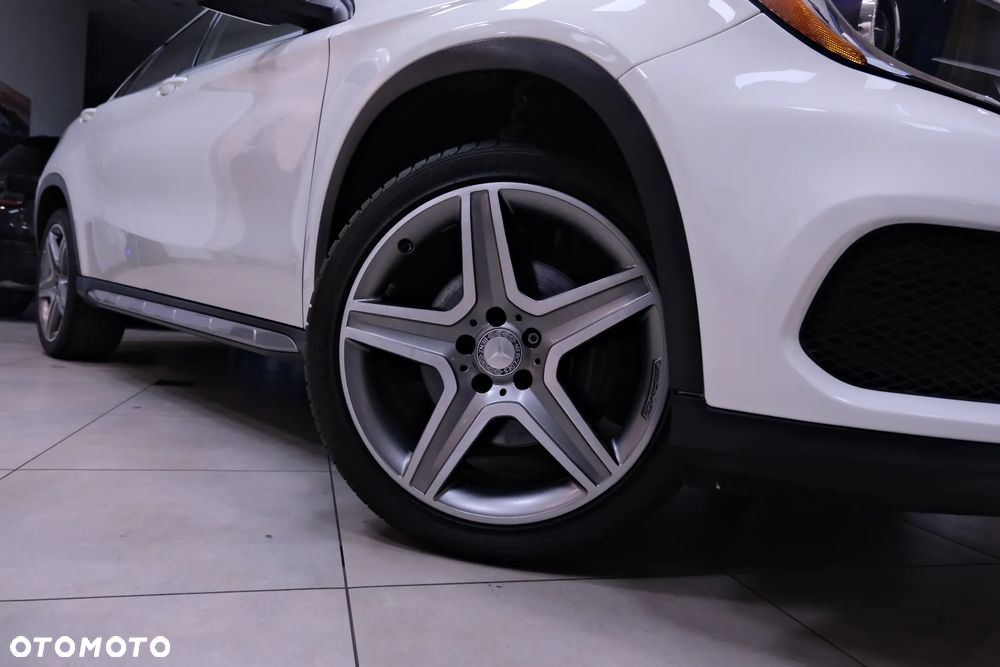 Mercedes-Benz GLA 250 7G-DCT SCORE - 5