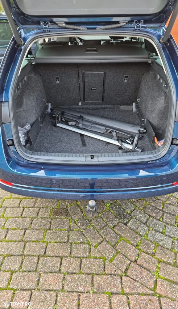 Skoda Octavia Combi Diesel 2.0 TDI DSG Style - 7