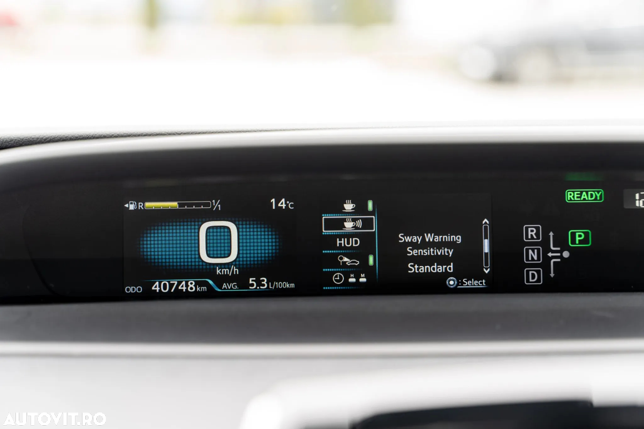 Toyota Prius Hybrid Comfort - 31