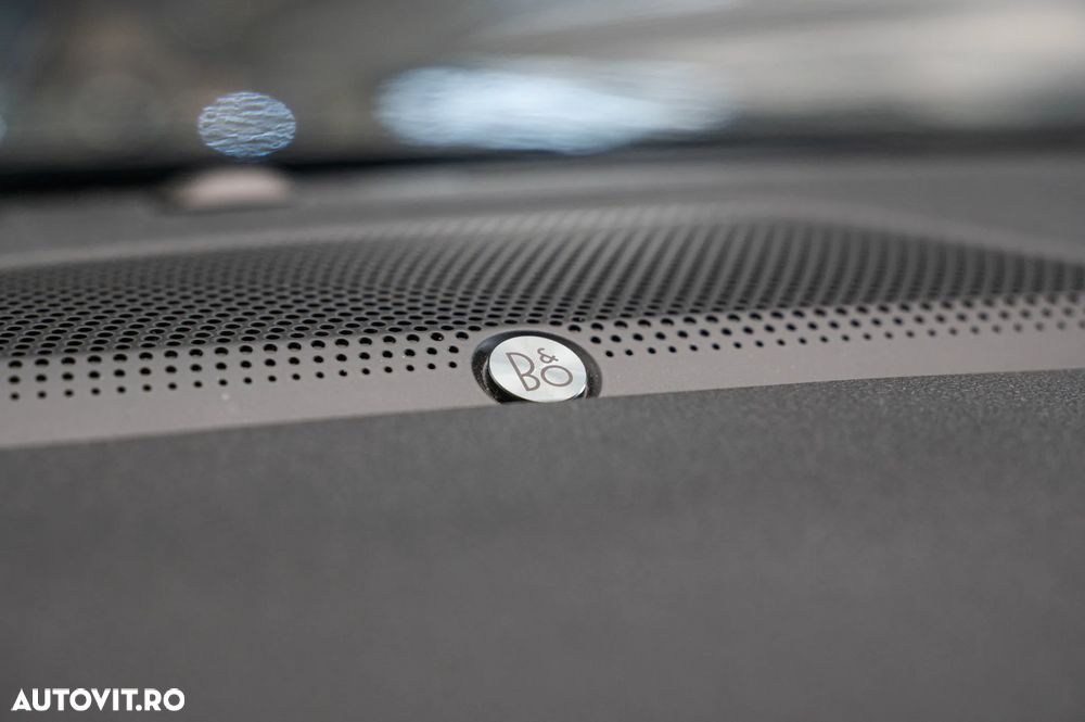 Ford Kuga 2.5 Duratec PHEV ST-LINE - 23