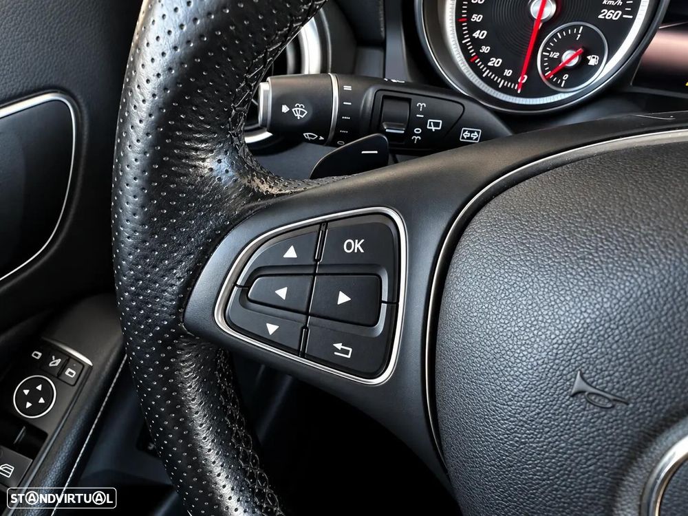 Mercedes-Benz CLA 180 d 7G-DCT - 12