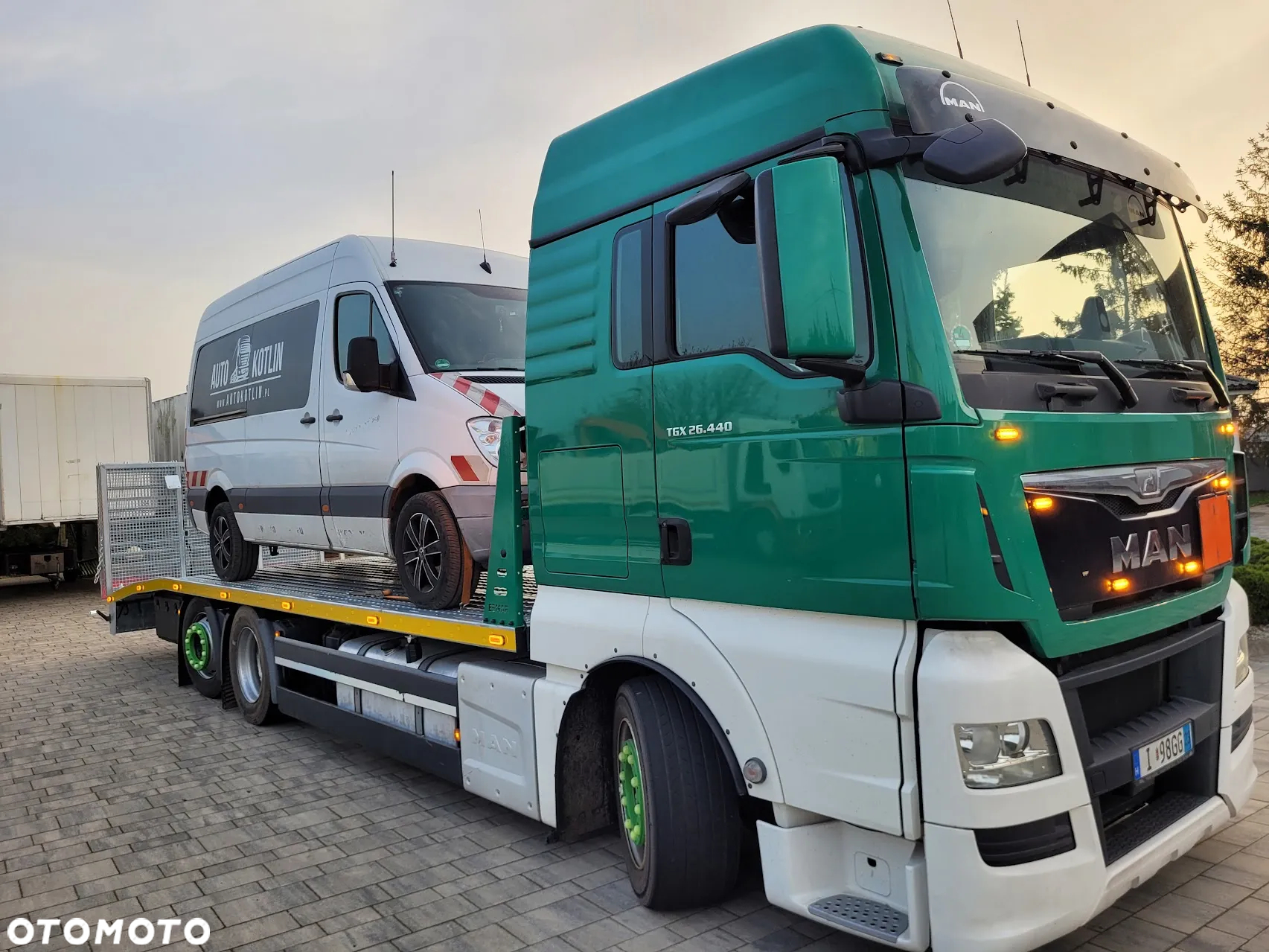 MAN Man TGS ;TGX - pomoc drogowa * laweta * najazd * transport maszyn * 6x2 - 18