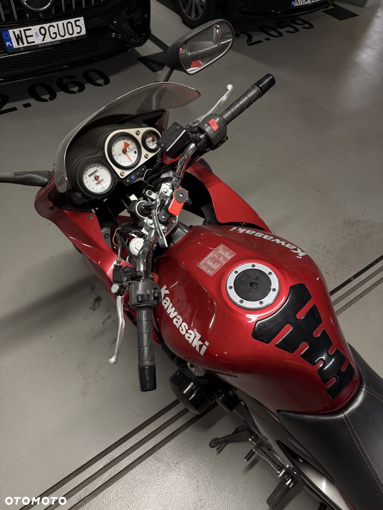 Kawasaki ZR - 4