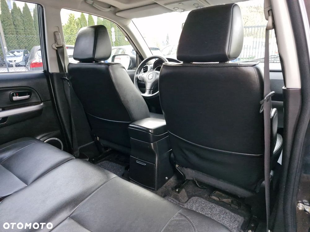 Suzuki Grand Vitara 1.9 DDiS Premium - 20