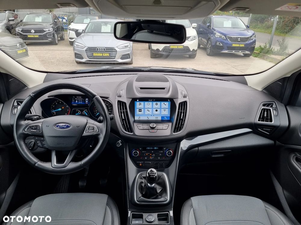 Ford Kuga 1.5 EcoBoost 2x4 Titanium - 14