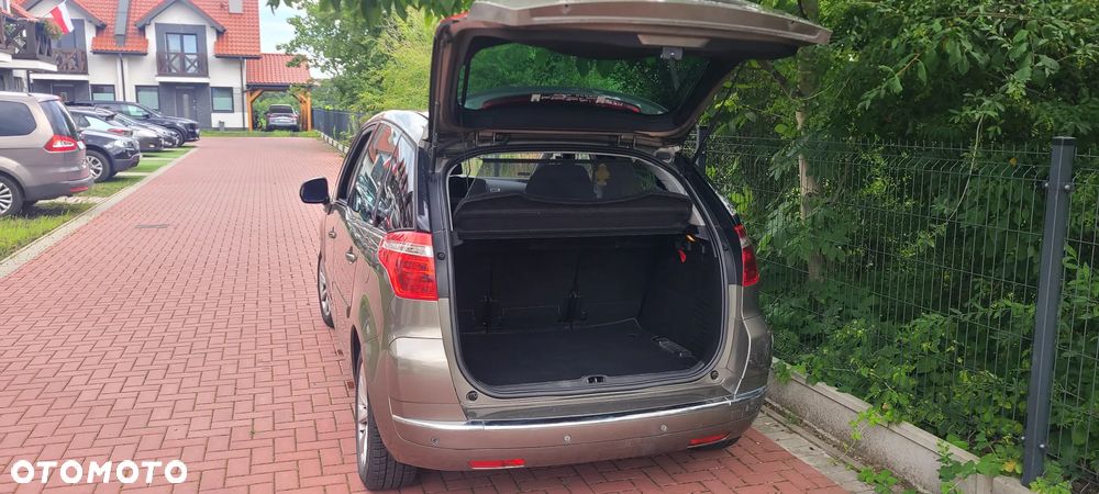 Citroën C4 Picasso 1.6 HDi FAP EGS6 Exclusive - 6