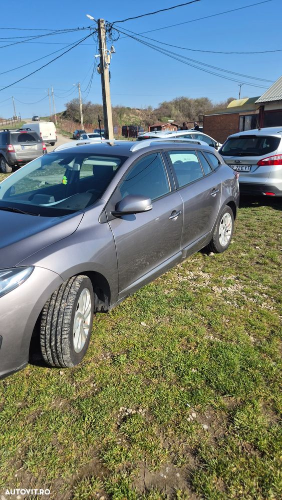 Renault Megane ENERGY dCi 110 Start & Stop LIMITED - 13