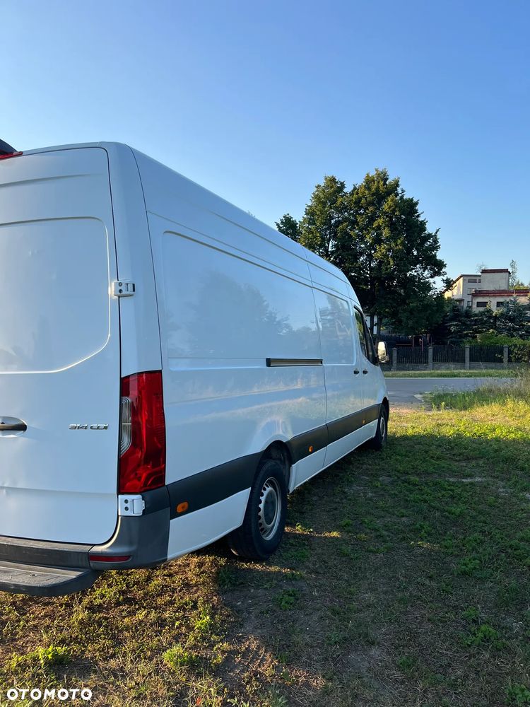 Mercedes-Benz Sprinter - 3
