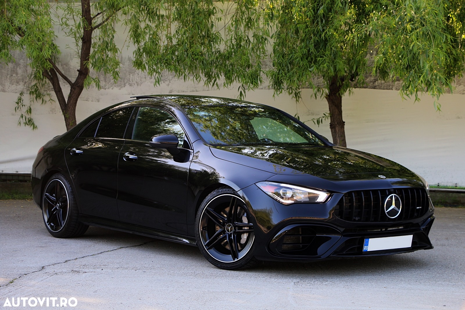 Mercedes-Benz CLA - 4