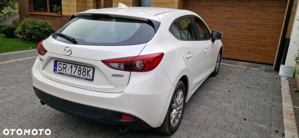 Mazda 3 - 4