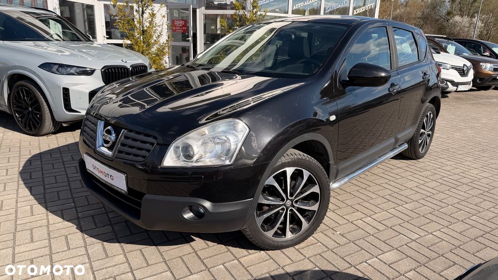 Nissan Qashqai - 1
