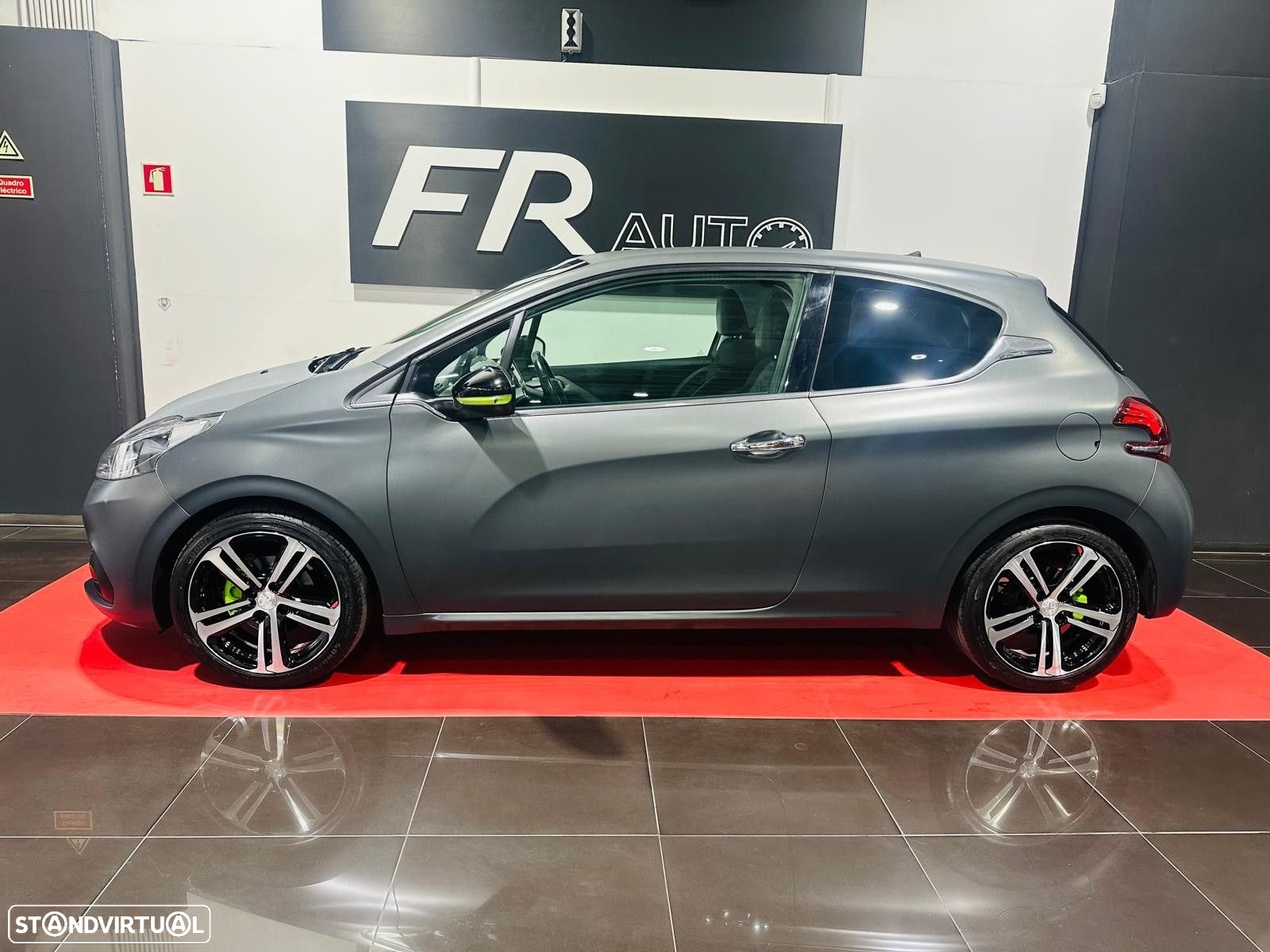 Peugeot 208 1.2 PureTech Active - 11