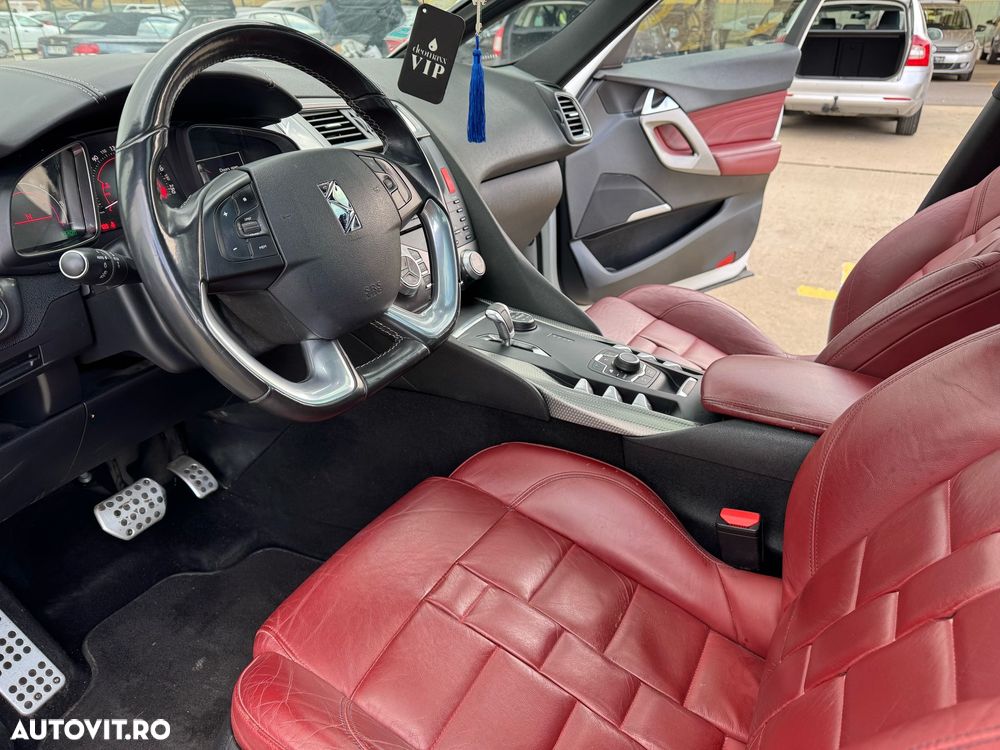 Citroën DS5 Hybrid4 EGS6 SportChic - 11