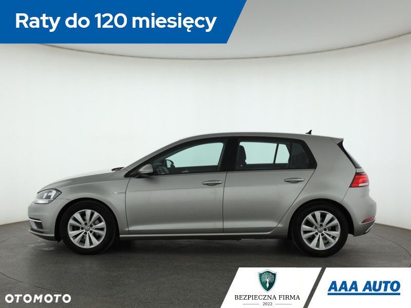 Volkswagen Golf - 4