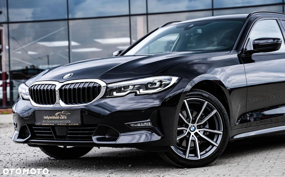 BMW Seria 3 320d Touring Sport Line - 7