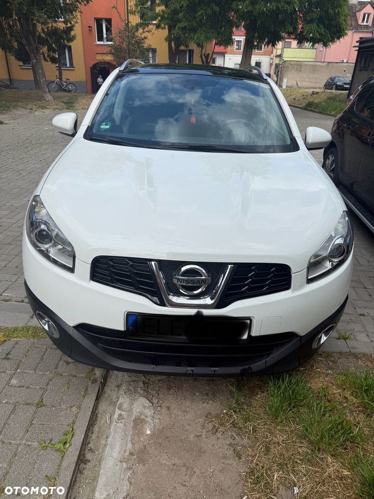 Nissan Qashqai - 1
