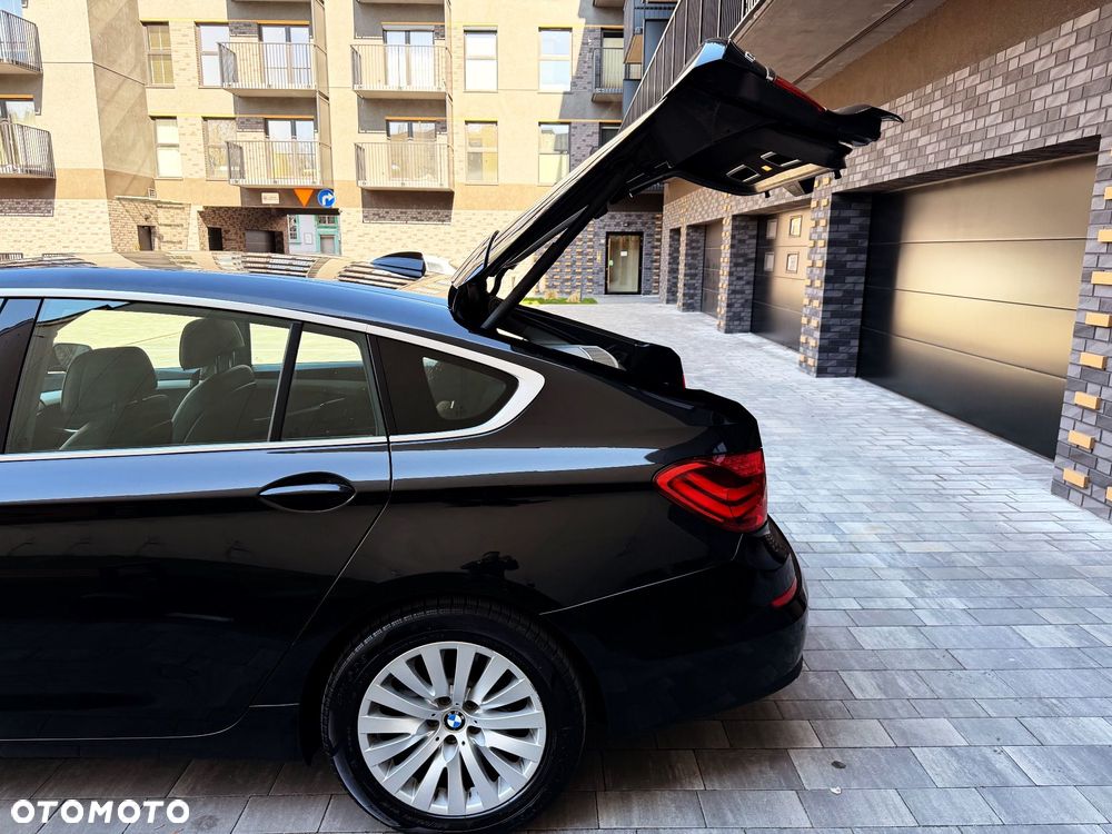 BMW 5GT 530d xDrive - 25