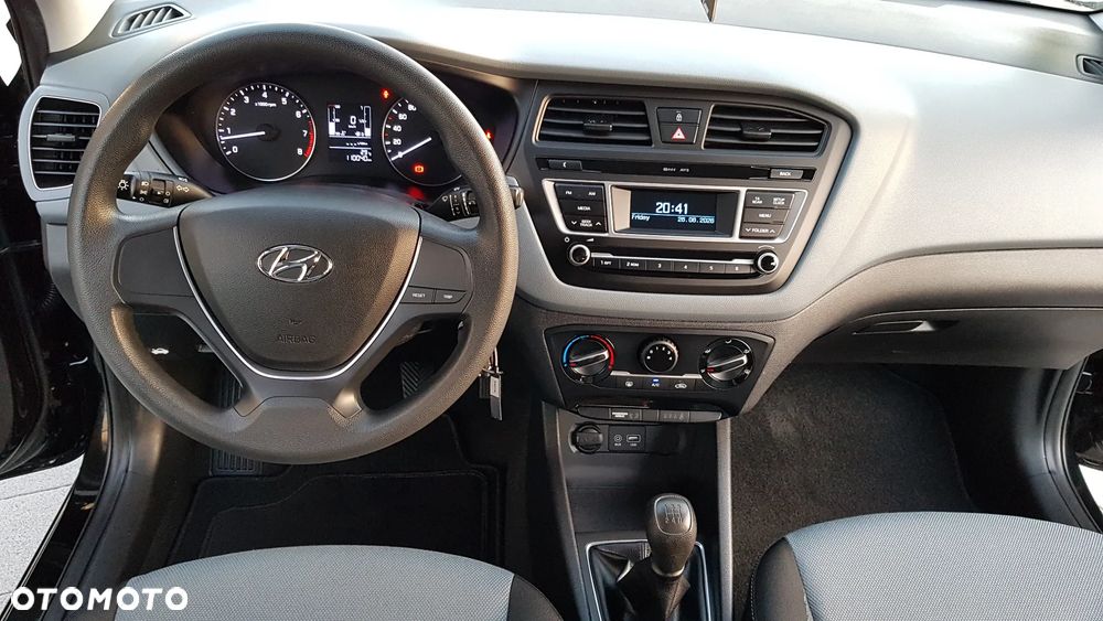 Hyundai i20 1.2 Comfort - 17