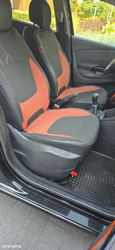 Renault Captur 1.5 dCi Energy Intens - 21