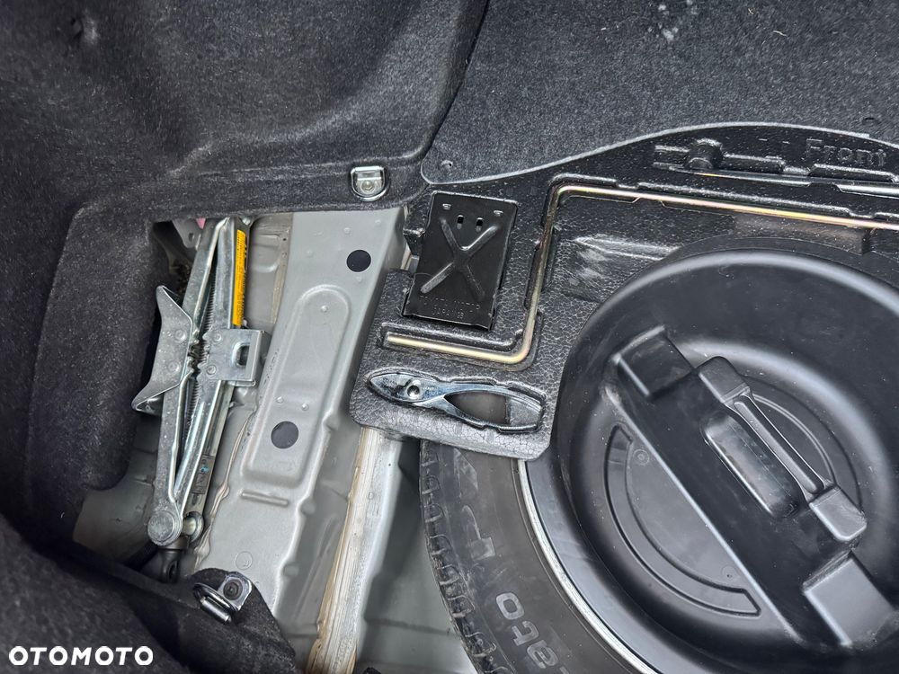 Lexus IS 200 Limited - 35