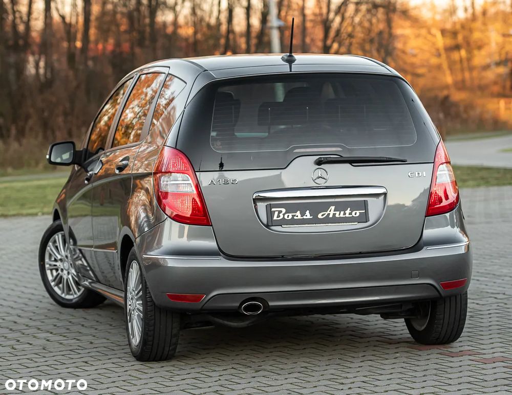 Mercedes-Benz Klasa A 180 CDI Autotronic Avantgarde DPF - 8